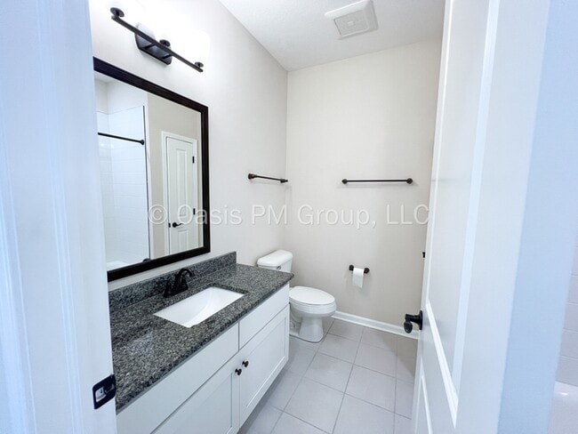 Building Photo - 201 Eisley Ln