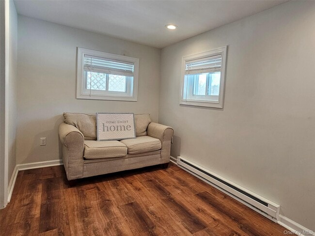 Building Photo - 7 Ferndale Rd