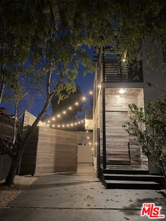 Building Photo - 3256 Cabrillo Blvd