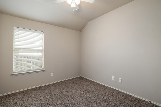 Building Photo - 6237 Chalk Hollow Dr