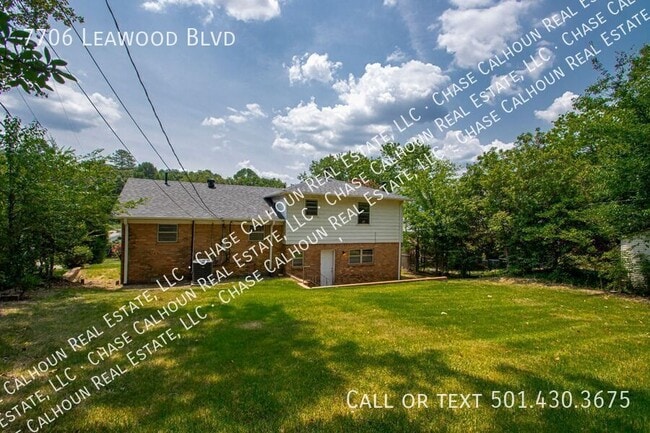 Building Photo - 7706 Leawood Blvd