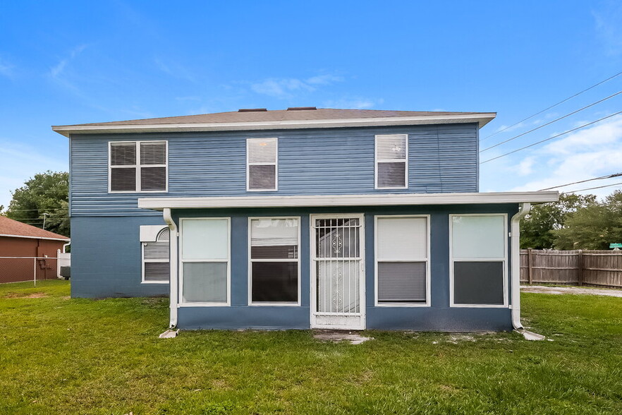 Building Photo - 201 Chadworth Dr