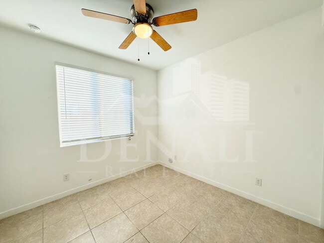 Building Photo - 11682 N 188th Dr