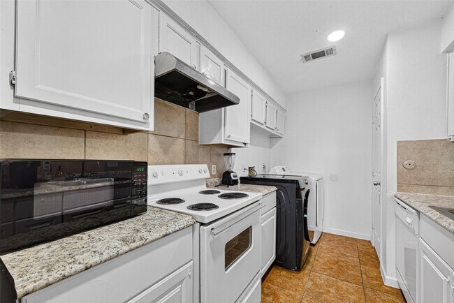 Building Photo - 15507 Aldine Westfield Rd