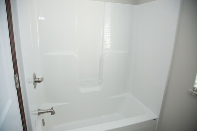 Building Photo - 6353 Pawnee Ln