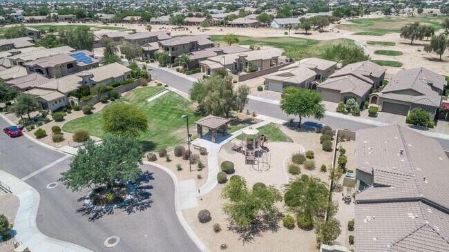 Building Photo - Beautiful Palm Valley Golf Course Home with Casita