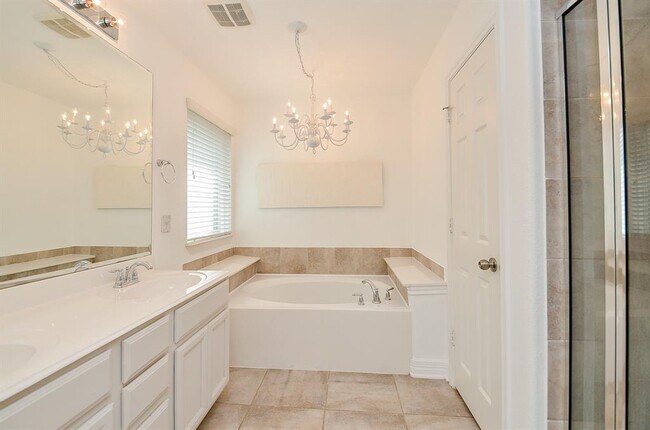 Building Photo - 9996 Boulder Bend Ln