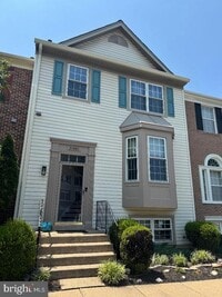 Building Photo - 20880 Butterwood Falls Terrace
