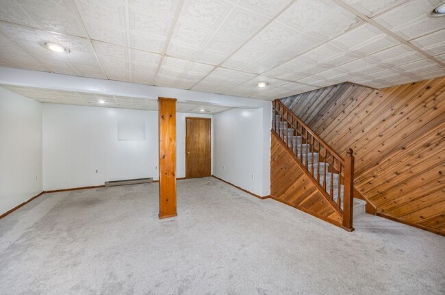 Building Photo - 5434 Autumn Dr