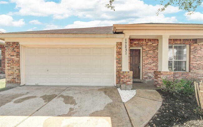 Building Photo - 17231 Hollow Sands Ct