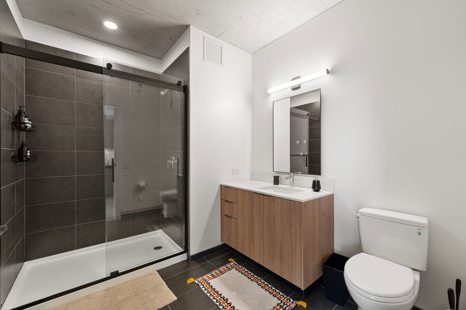 Building Photo - 234 W Polk St