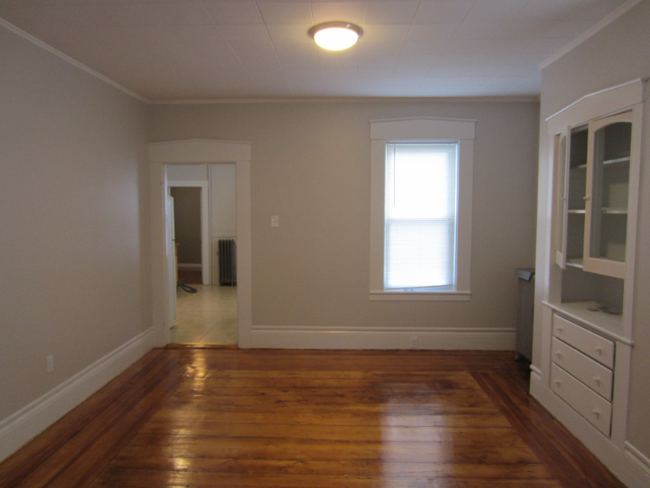 Building Photo - 111 3rd St