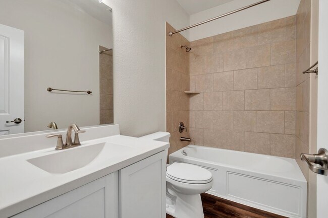 Building Photo - 9028 Zubia Ln