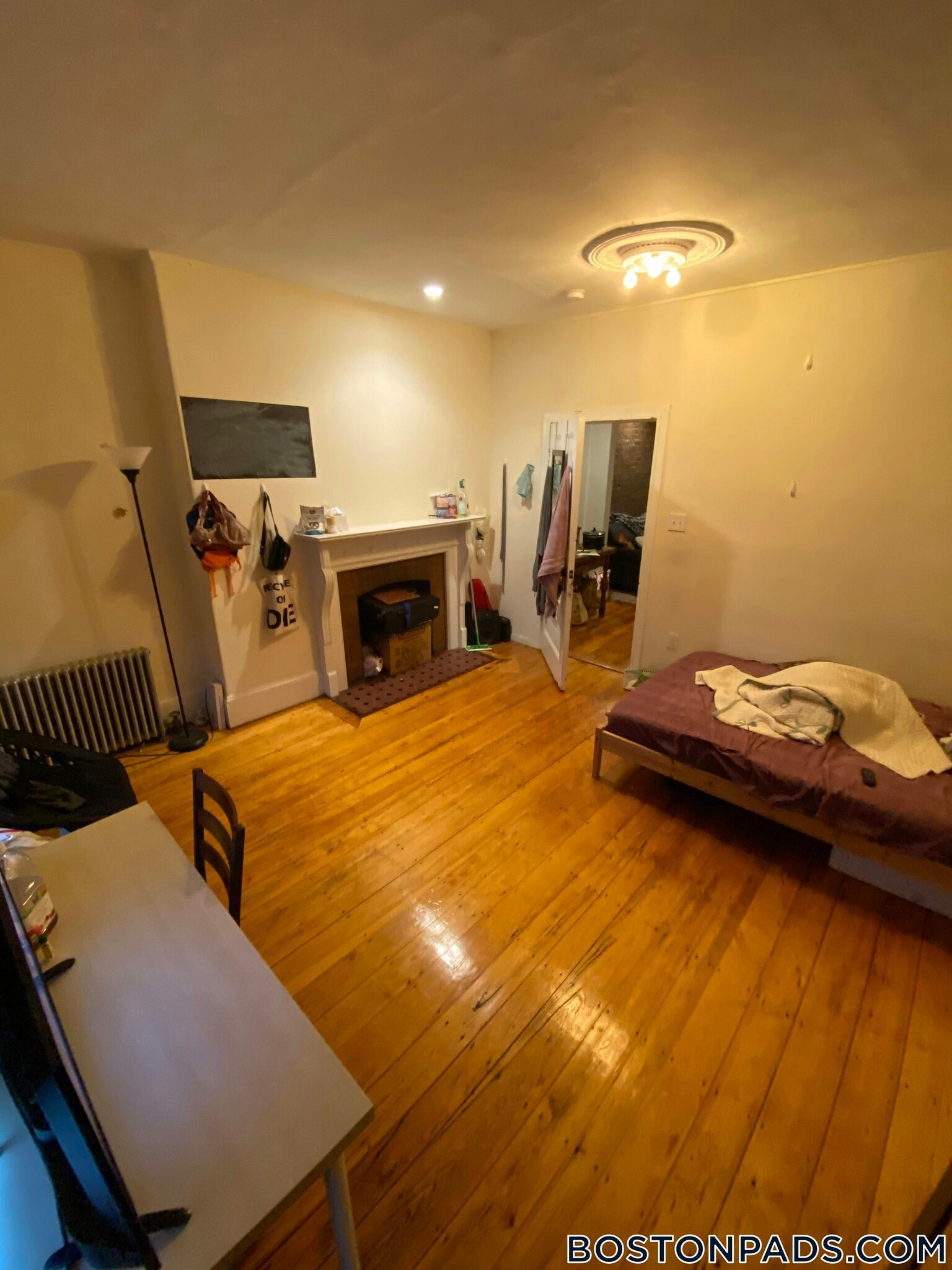 Building Photo - 918 Beacon St