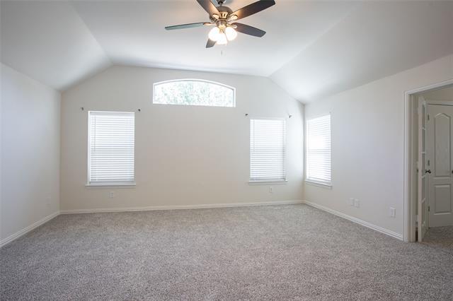 Building Photo - 515 Southridge Way