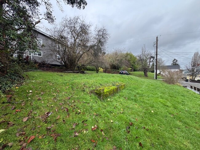 Building Photo - 24103 Vashon Hwy SW