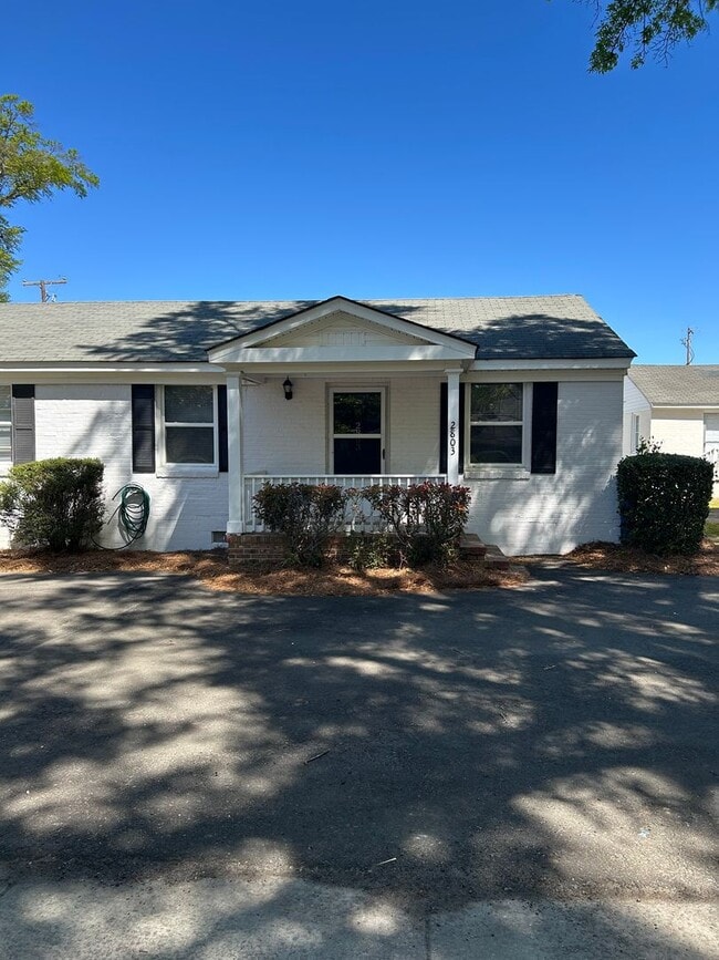 Building Photo - 2 Bedroom Apartment on Blossom Street