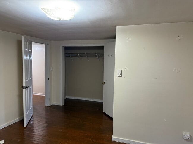 Building Photo - 7038 Hillside Rd