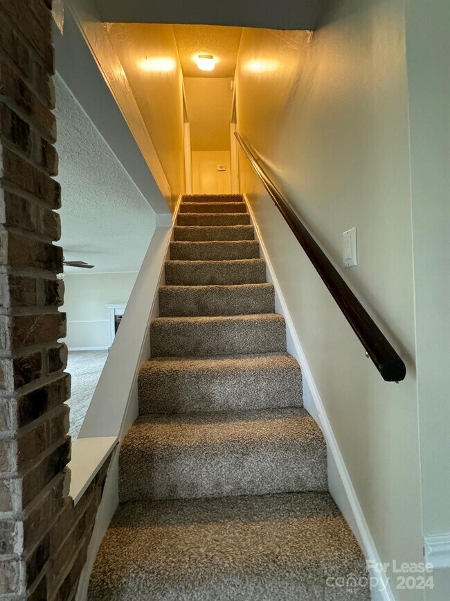 Building Photo - 2793 NC-268