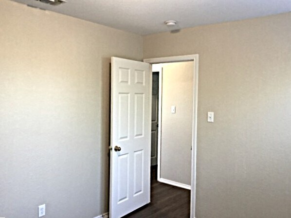 Building Photo - 8802 Mission Mdw
