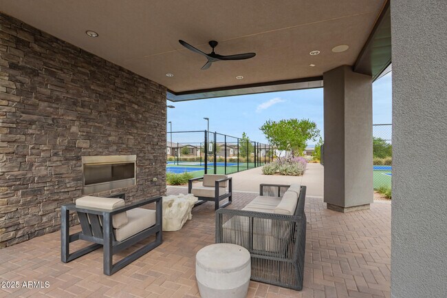 Building Photo - 39801 N Trajen Pl