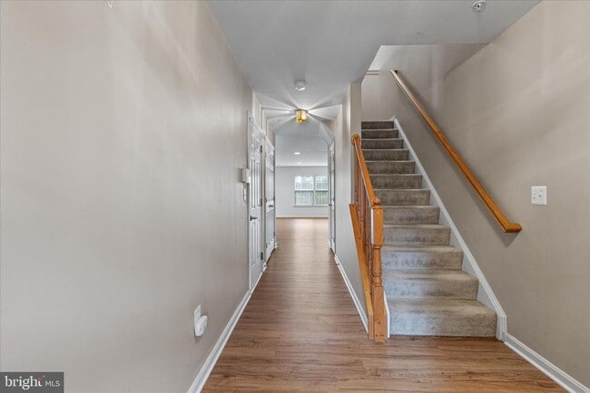 Primary Photo - 22742 Bayside Way