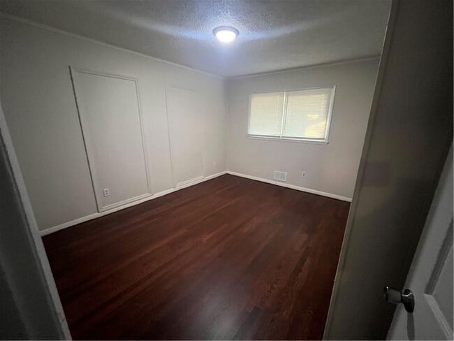 Building Photo - 80 Stafford St NW