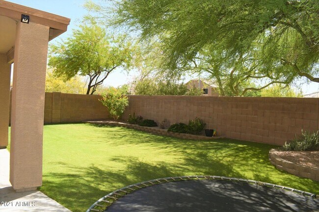 Building Photo - 28324 N 25th Ave