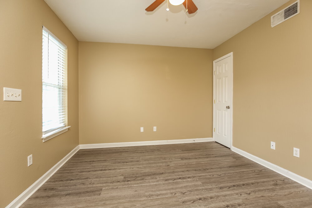 Building Photo - 4080 Nir Shreibman Blvd