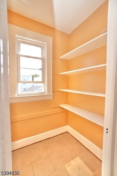 Building Photo - 180 Hobson St