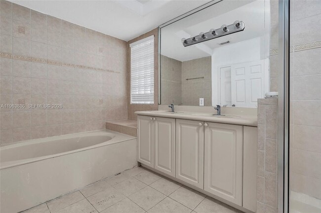 Building Photo - 11270 NW 48th Terrace