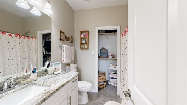 Building Photo - 2137 Big River St