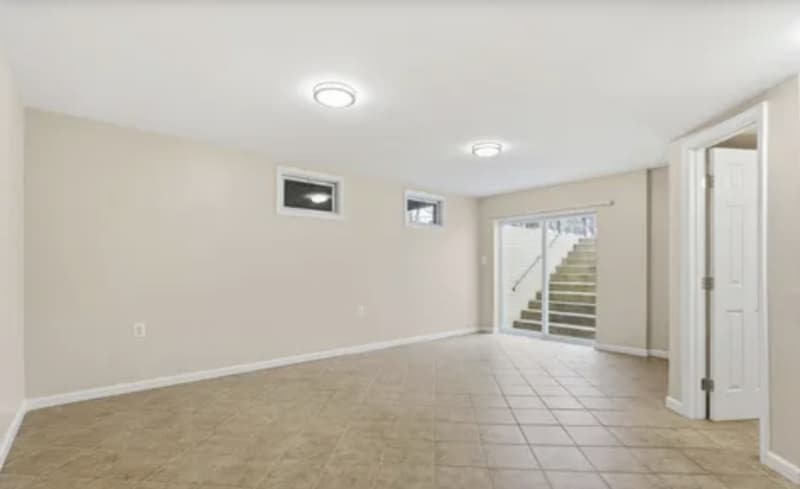 Building Photo - 8310 Rolling Rd