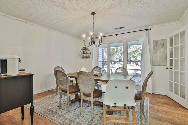 Building Photo - Charming Updated PTC Ranch just steps from...