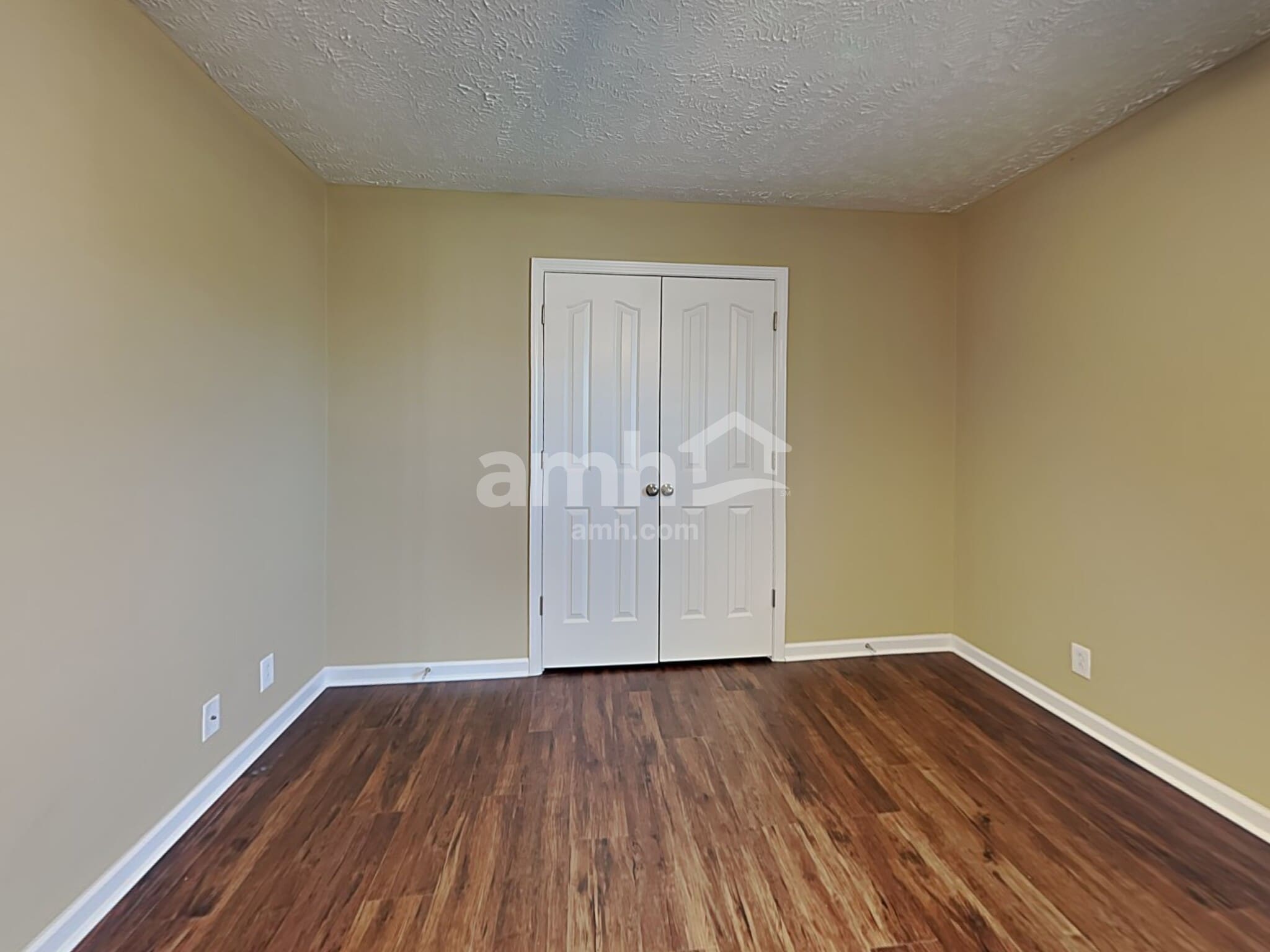Building Photo - 1802 Potters Ct