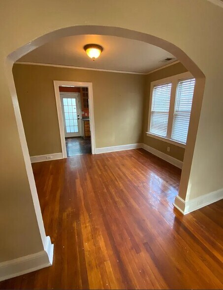 Building Photo - 3026 Church St