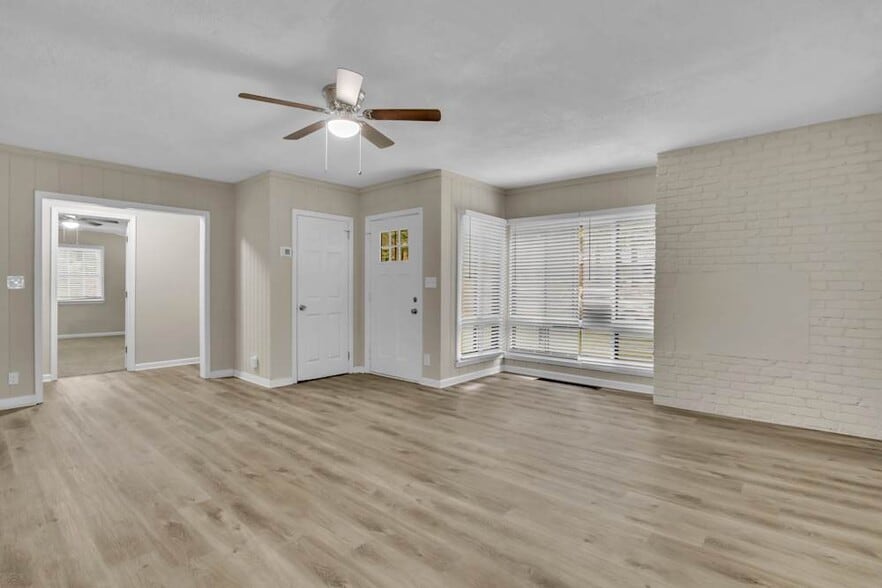 Building Photo - 339 E 600 S