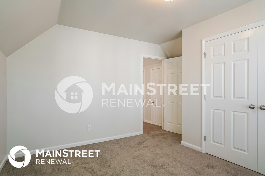 Building Photo - 2771 Andrea Dr