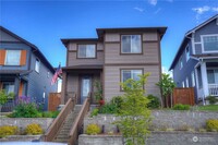 Building Photo - Beautiful 3 bedroom home in Telaleh Commun...