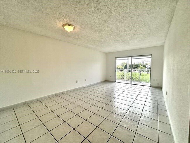 Building Photo - 4920 NW 79th Ave