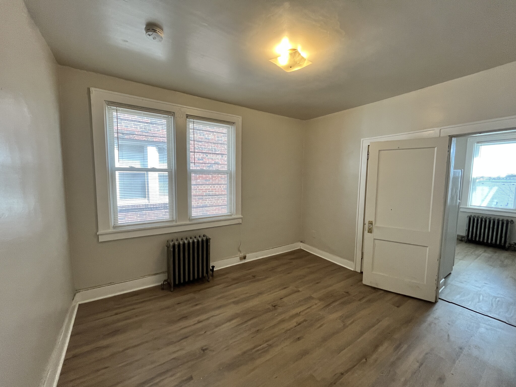 Building Photo - 2116 Bedford Ave