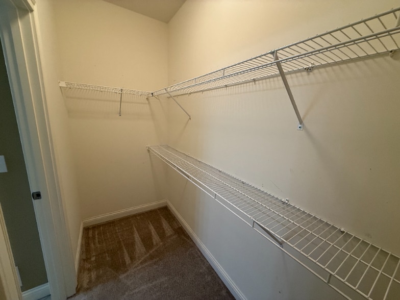 Building Photo - 133 Garden Dr