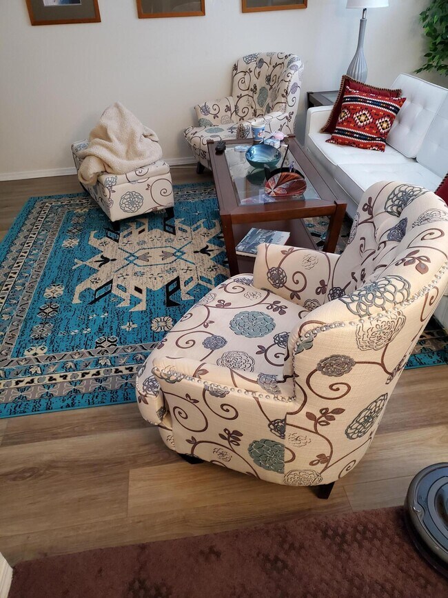 Building Photo - 11519 Morocco Rd NE