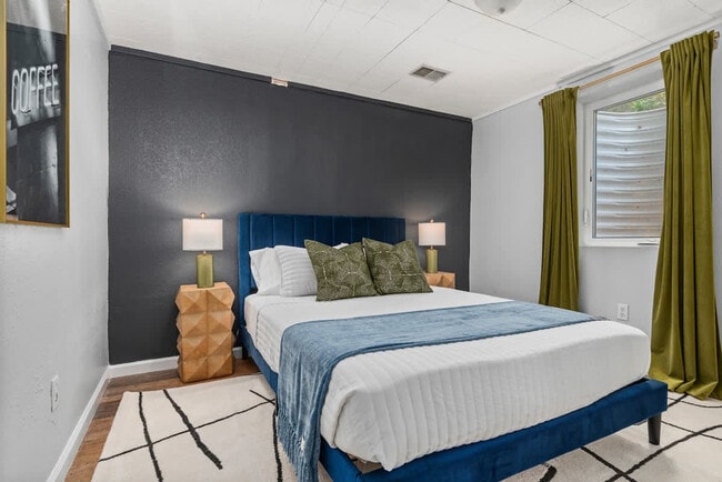 Building Photo - 4845 W 73rd Ave