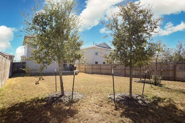 Building Photo - 1153 Barn Swallow Wy