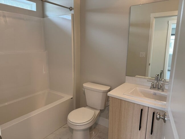 Building Photo - Beautiful Three Bedroom New Construction Home For Rent