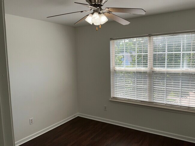 Building Photo - 12335 Shadow Ridge Ln