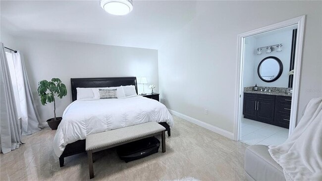 Building Photo - 31244 Crestmont Ct