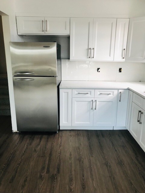 Building Photo - 62 64th St