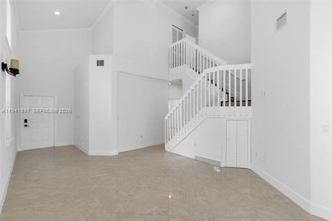 Building Photo - 5505 NW 112th Path